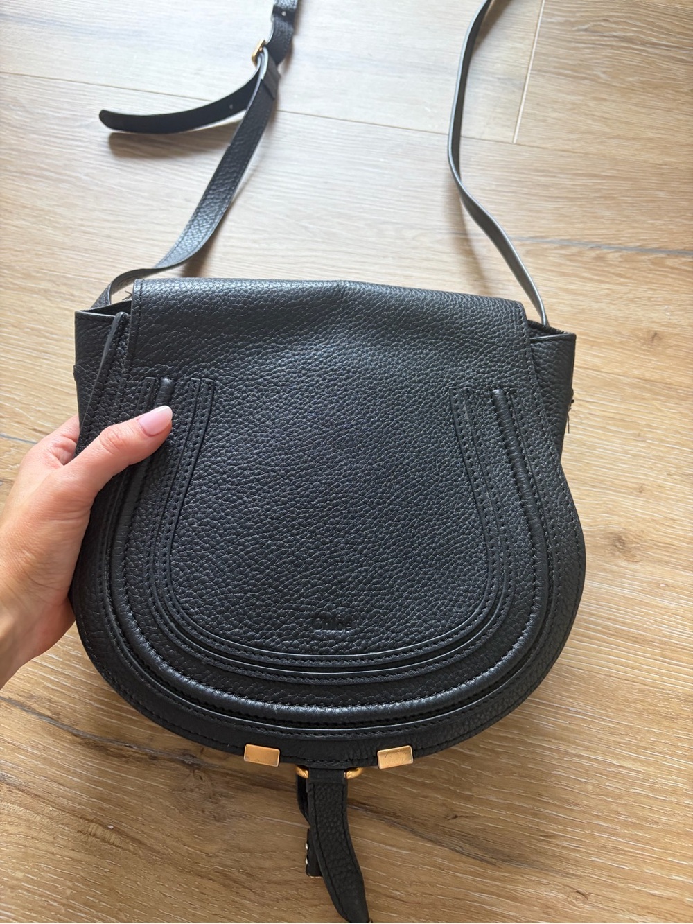 Chloé Black Leather Shoulder Bag with Gold Hardware